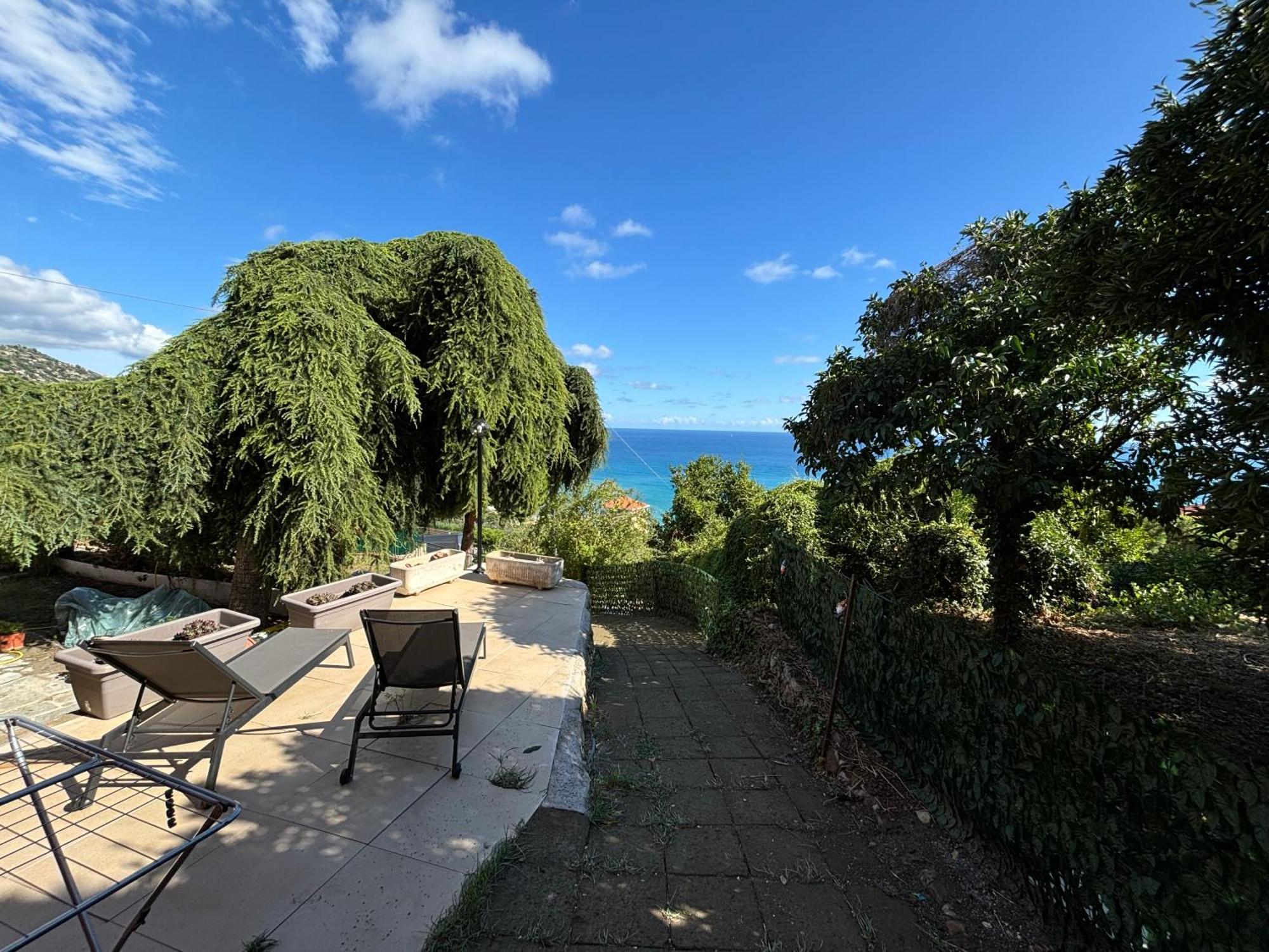 Il Giardino Del Mare Lägenhet Ventimiglia Exteriör bild